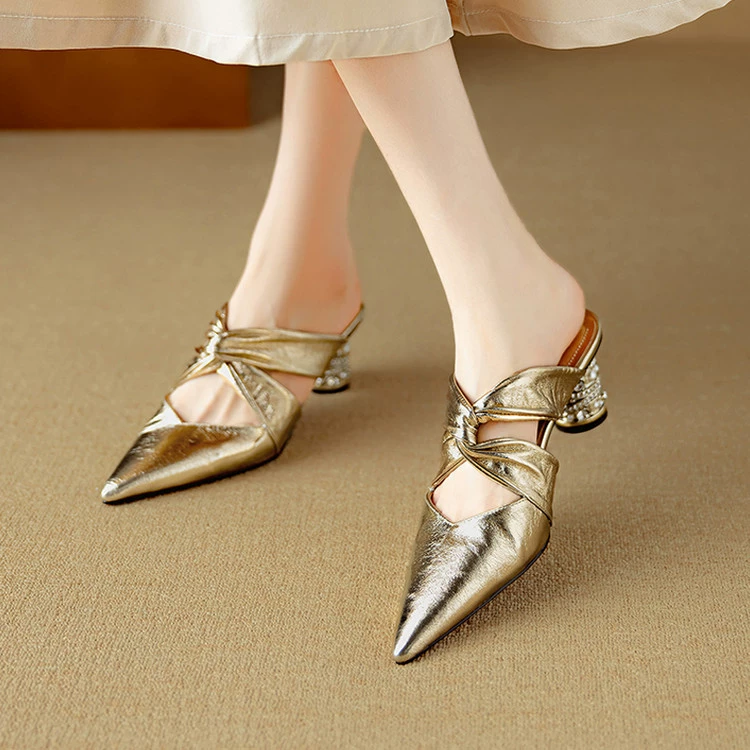 2025 новые стильные сандалии из овчины с острым носком для женщин, летняя верхняя одежда, модные полутапочки, женские туфли на высоком каблуке, новые толстые каблуки