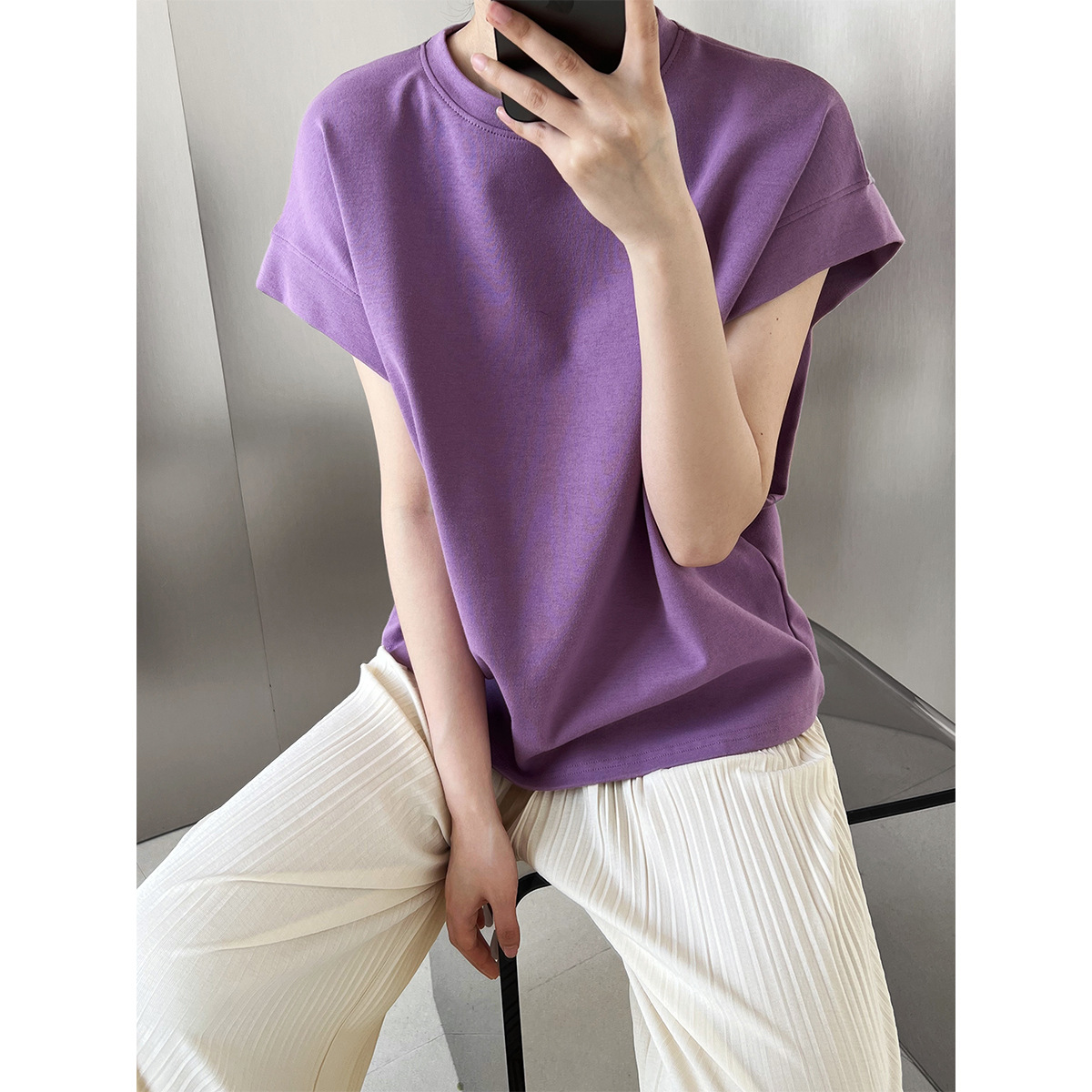 Luxi Straight-Cut Short-Sleeve T-Shirt for Women, Summer 2026, Loose Design with Batwing Sleeves, Top 2217