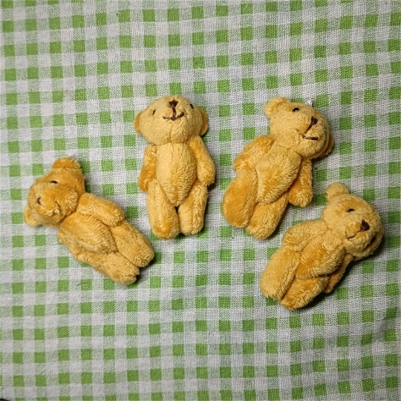 Plush Bag Charm, Handmade 8 cm Bear/Rabbit Accessory, Soft Plush Keychain, Random Color