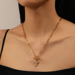 �羳���pɫ�Ƕ�N�yʮ�ּ��朕r�в��P�OT�۱�ɫʮ�ּ���Ů