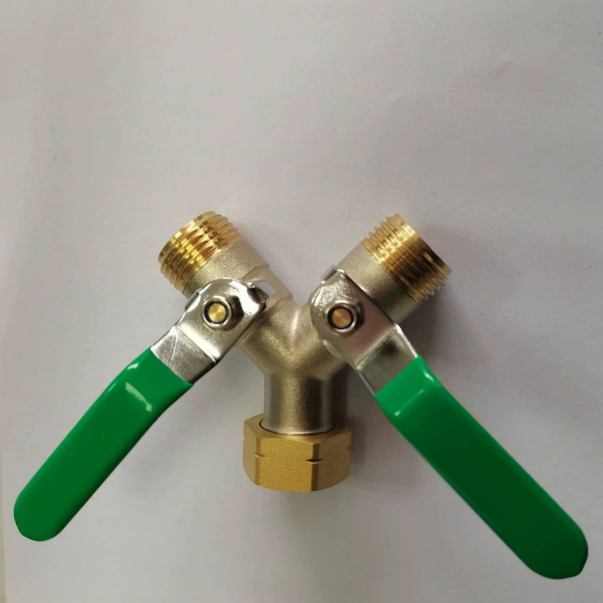 Y-образный двухпроходный шаровой клапан с большим потоком