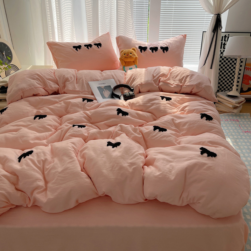 2024 nuevo estilo suave lazo toalla bordado nube lavada algodón funda edredón de cuatro piezas sábana sábana sábana simple y elegante