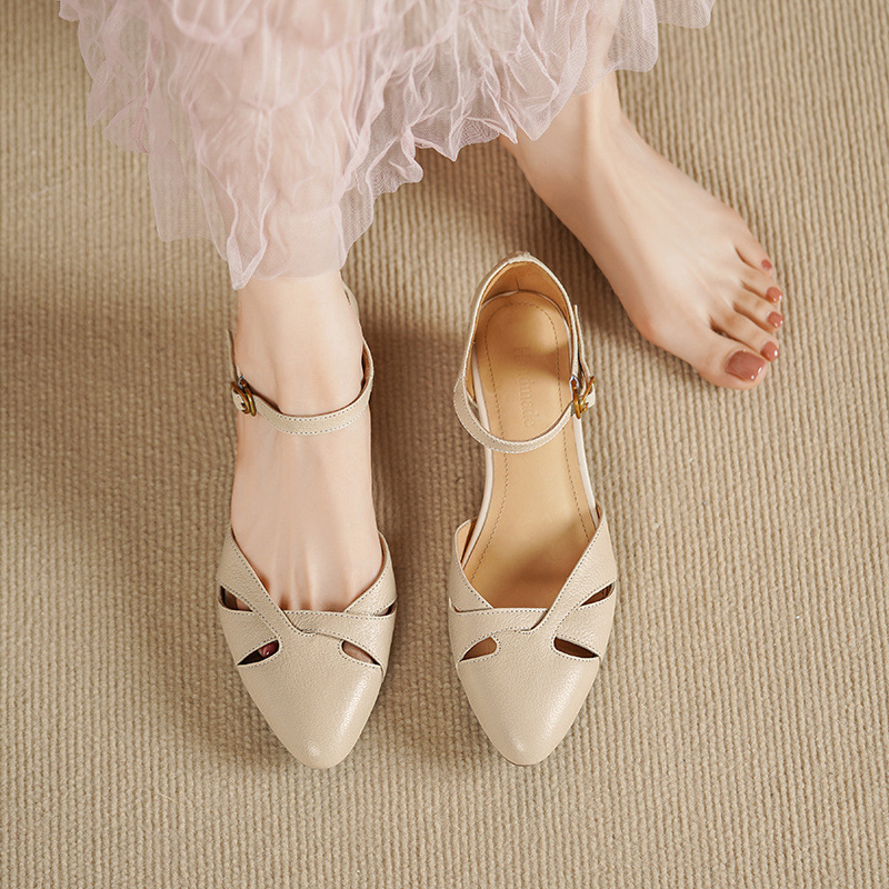 Sandal nữ da dê nguyên tấm mũi khoét gót vuông đế xuồng — Màu trắng nhạt
