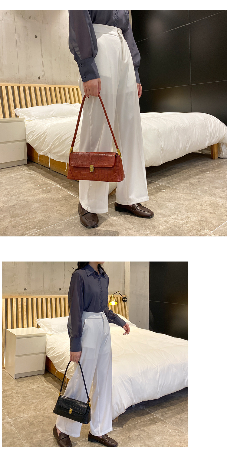 Wholesale Retro Lock Stone Pattern Single Shoulder Armpit Handbag display picture 11