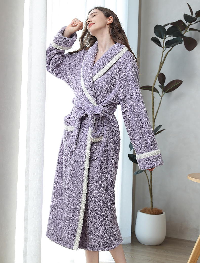 Damen Paare Nachthemd Herbst und Winter neue Pyjamas Damen Revers warme Hauskleidung lange Ärmel können draußen getragen werden Nachthemd Bademantel Großhandel_voghion.com