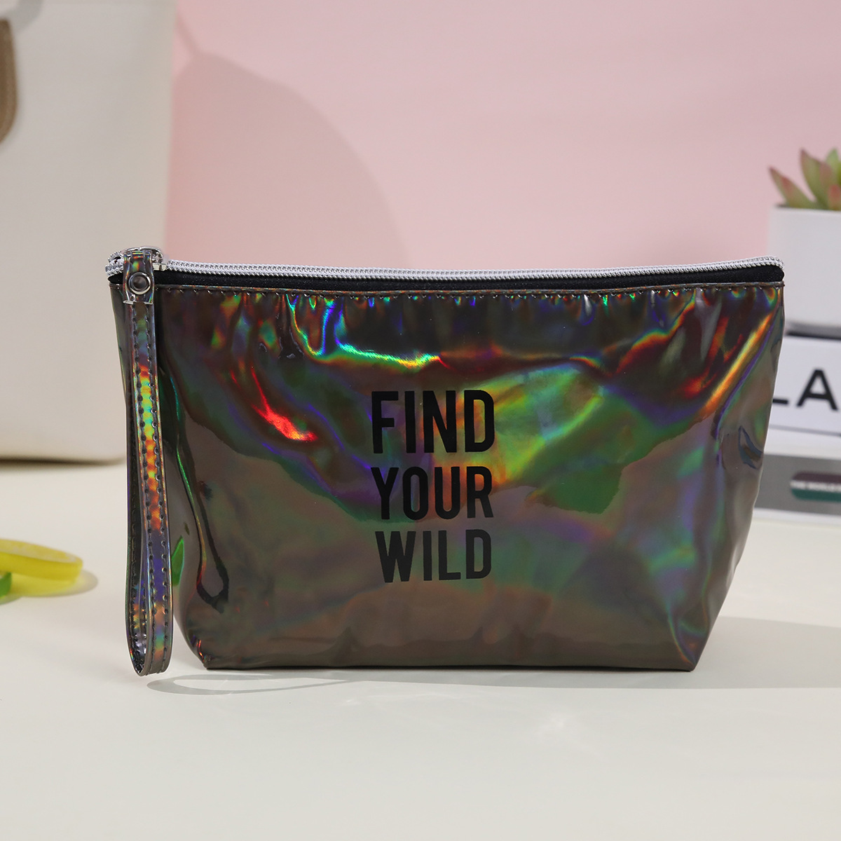 Spot bolsa de cosméticos láser de PU a prueba de agua bolsa de almacenamiento de lavado de viaje portátil bolsa de regalo de colores al por mayor