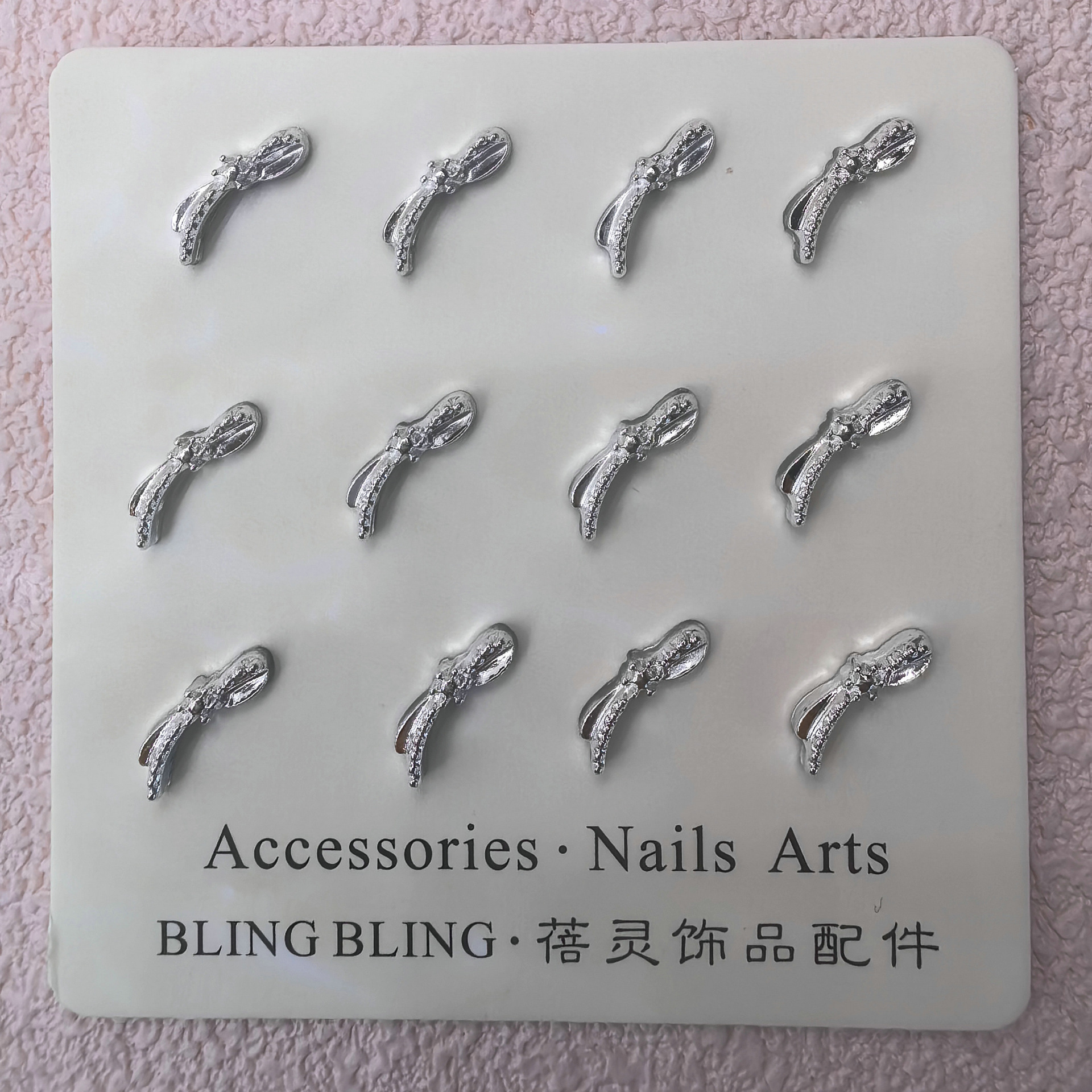 银色树脂钻美甲饰品批发工厂家浙江义乌东莞江苏安徽江西产业带0