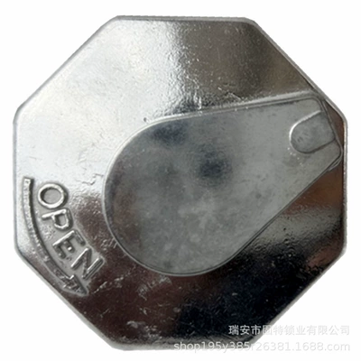 Suitable for Mitsubishi L-200/L-300 Tank cap