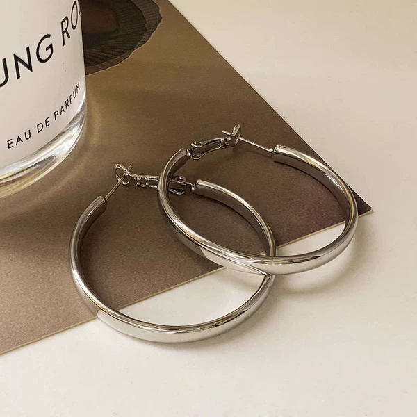 Silver earrings, 4cm