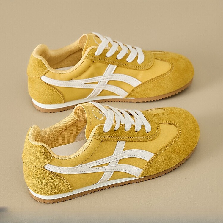 Yellow Moral Training Shoes for Women, New Autumn Popular Versatile Forrest Gump Shoes, Sports and Leisure Sneakers