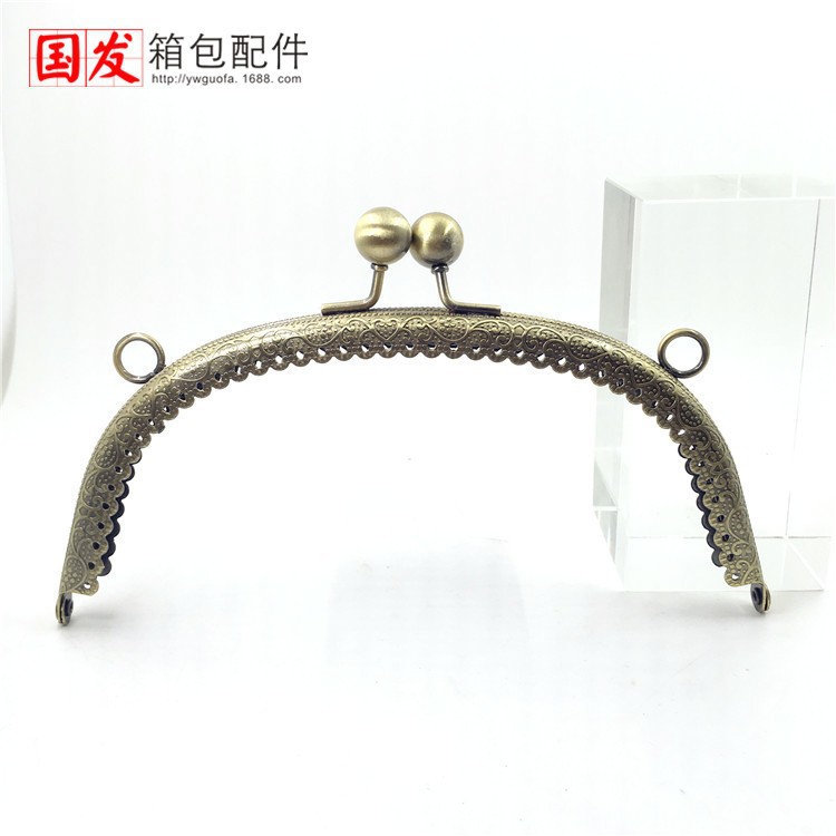 16.5CM arco en relieve encaje boquilla de oro DIY bolsa de oro común bronce, oro ligero