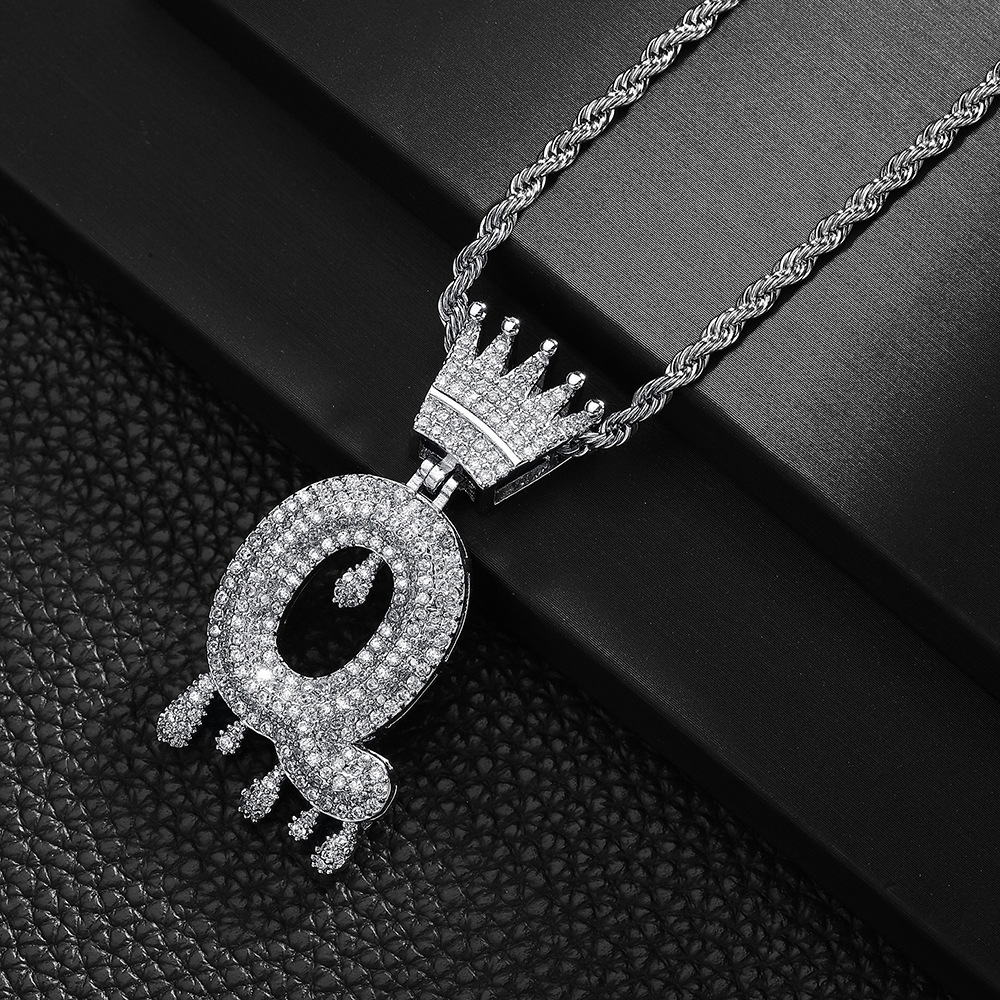 Collar de colgante de letras de bronce A-Z corona estilo DIY personalizado europeo y americano hip-hop unisex cadena clavícula