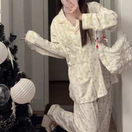 2025秋冬季新款卡通碎花德绒女可爱女睡衣家居服
