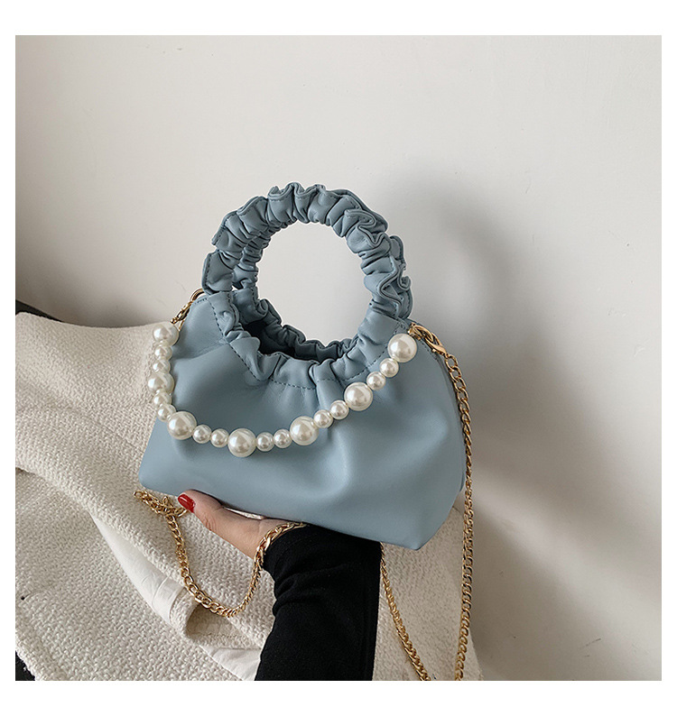 Wholesale Pleated Pearl Chain Solid Color Handbag Nihaojewelry display picture 134