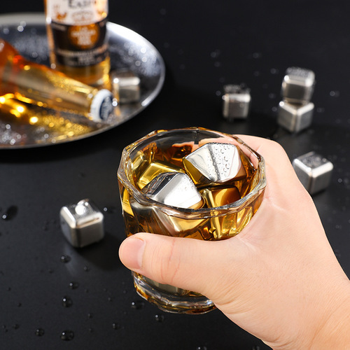 304 Stainless Steel Ice Cube Fast Freeze Ice Pellets Household Iron Metal Freezing Balls Whiskey Stone Ice Iron Block Chilling Magic