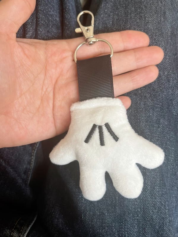 クリエイティブミッキーグローブぬいぐるみキーホルダーかわいい小さな手人形ペンダントバッグカップルペンダント|undefined