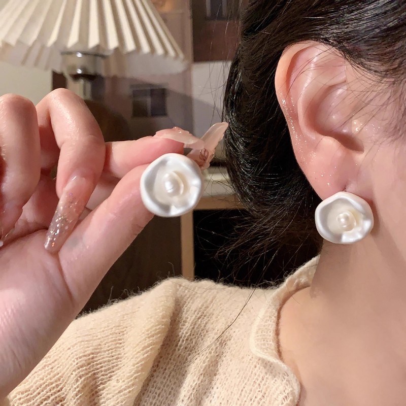 不规则仿巴洛克珍珠耳钉女款小众设计高级感精致耳环2025新款爆款|undefined