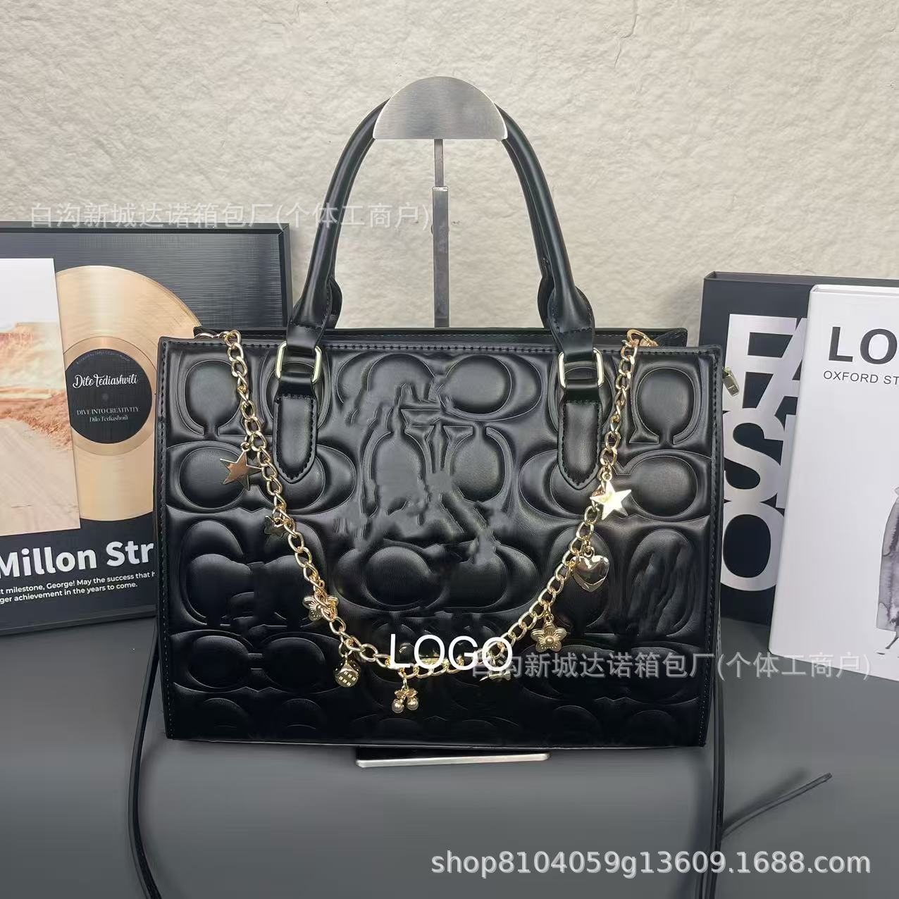 Foreign Trade European and American Tote Bags, Popular Women's Bags 2025, Personalized Texture, Fashionable Design, Handbags, Crossbody Bags