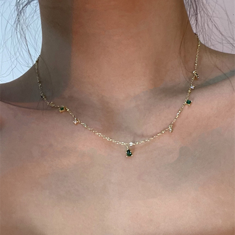 X25# Emerald Drop Necklace