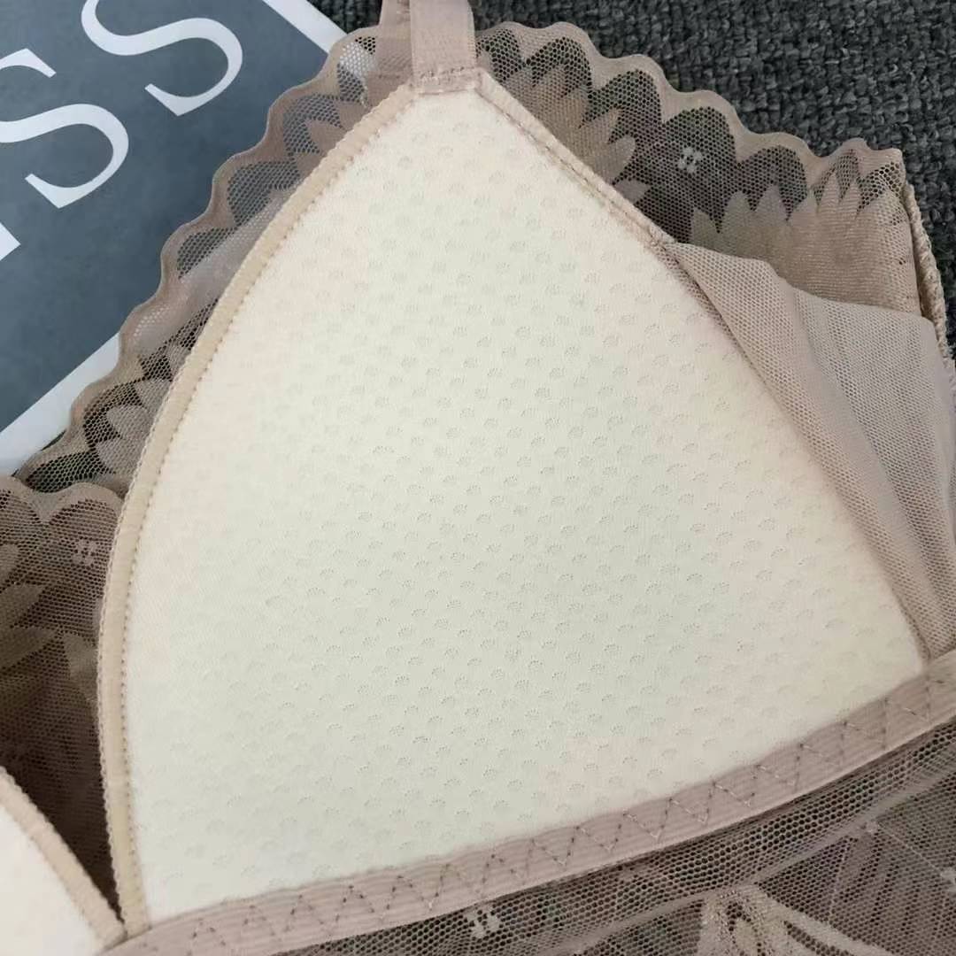 Nueva copa fija de encaje, chaleco de alta calidad, bra de yoga sin anillo de acero, ropa interior deportiva, mujer al por mayor