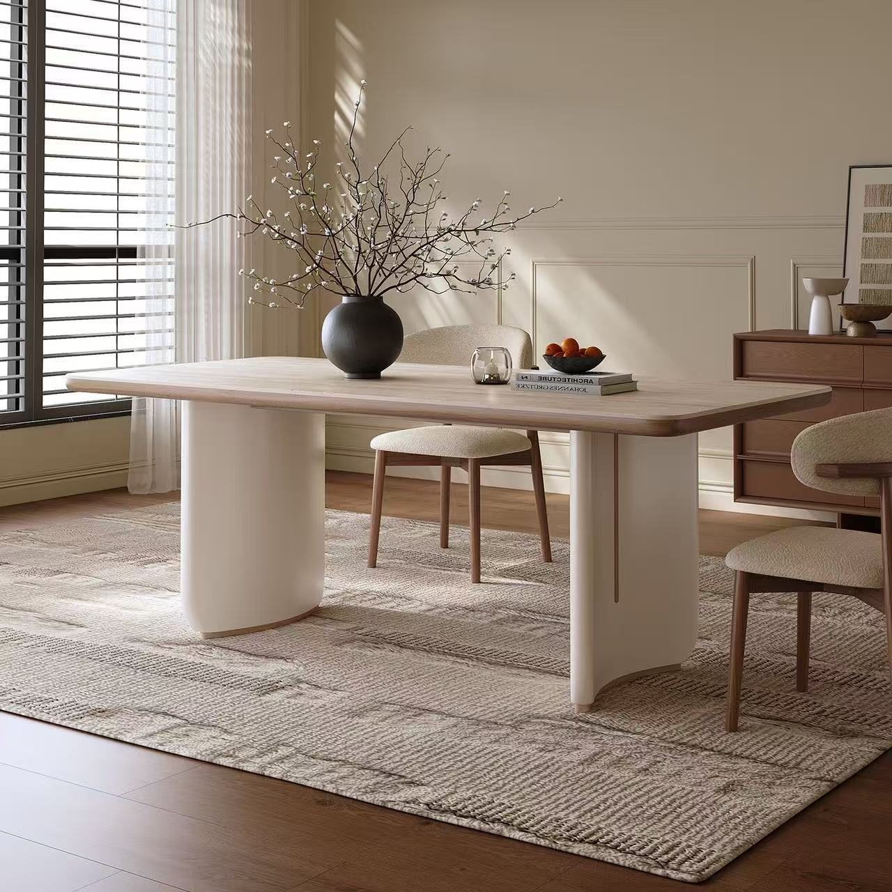 Mesa de comedor de tablero de roca francesa, silla de comedor de madera maciza para el hogar, estilo crema, pequeño apartamento rectangular, mesa de comedor de tablero de roca de travertino simple