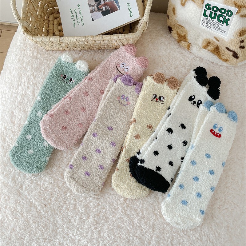Cute coral fleece socks for women, mid-calf socks for autumn and winter, thickened and warm, suitable for home use, floor socks, postpartum sleep socks Cute coral fleece socks for women, mid-calf socks for autumn and winter, thickened and warm, suitable for home use, floor socks, postpartum sleep socks
