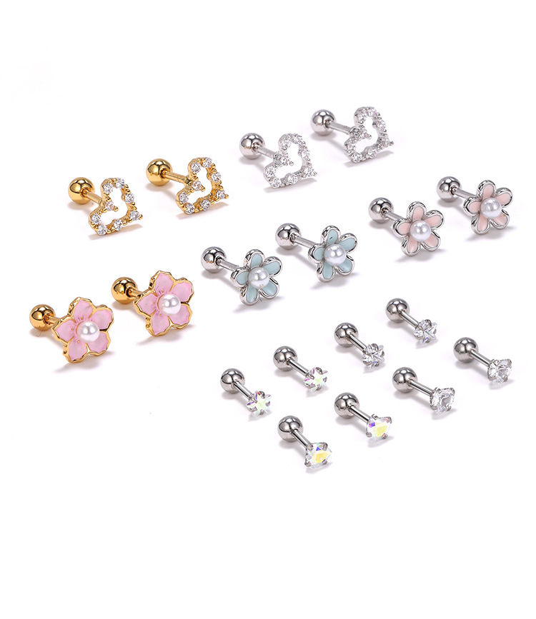Classic Flower Stud Earrings for Women - Simple Daisy Diamond Ear Bone All-match Fashionable Auricle Earrings detail image 7
