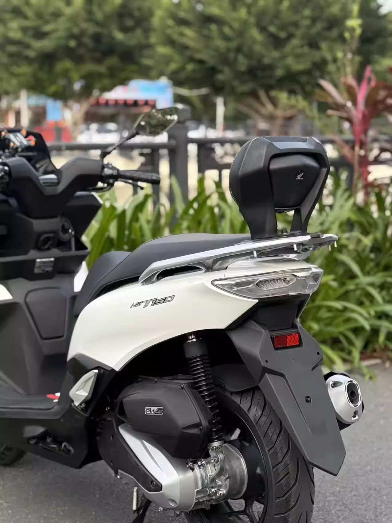Suitable for Honda Nwt150 Modified Rear Backrest, Rear Seat Lumbar Support, Passenger Backrest, Stable Support for the Lower Back
