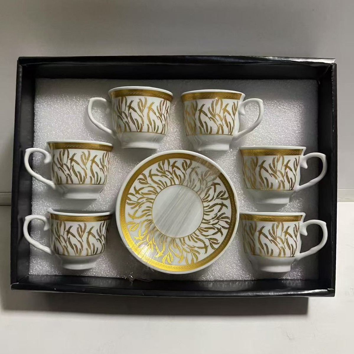 Nuevo conjunto de tazas de café de cerámica europea, tazas de café de estampado transfronterizo, 6 tazas de café de Oriente Medio, 6 platos de café de la tarde