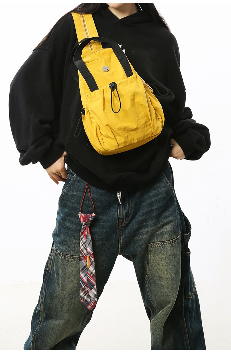 Backpack Men's And Women's 2025 Multifunctional Breast Bag Lightweight Nylon Cloth Bag Single Shoulder High Value Work Commuter Messenger Bag_voghion.com