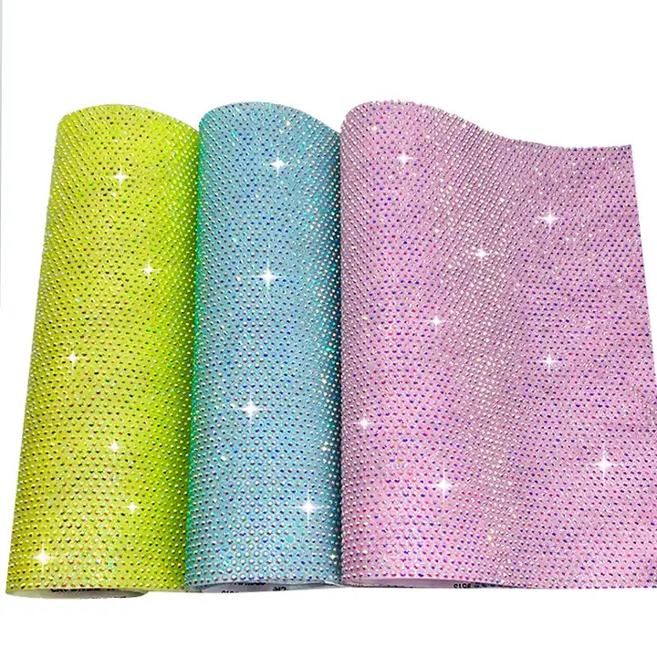 Nuevo estilo de resina pegatinas de diamantes de imitación accesorios de ropa pegatinas de diamantes autoadhesivas decoración de automóviles piezas de diamantes accesorios de joyería diamantes de imitación al por mayor