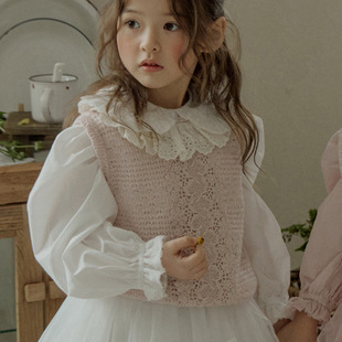 2025 Autumn Strawberry Shan Korean Girls Girls Kidsren's Lace Collar Thin Sweet and Cute Pullover Vest in Stock