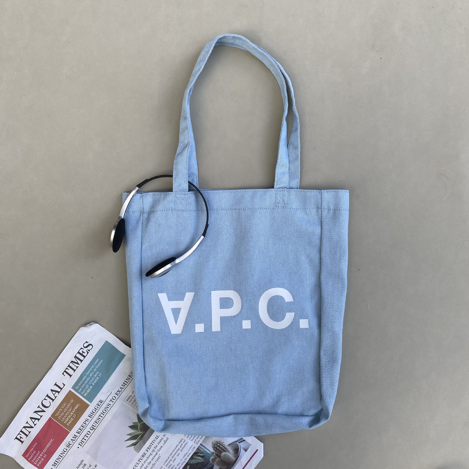 Single Shoulder Canvas Bag Simple Tote Bag Student Class Commute Artistic Denim Canvas Bag_voghion.com
