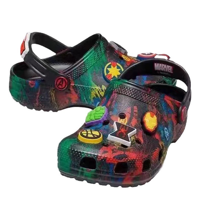 Zapatos Avengers Marvel drag niñas antideslizante alianza anti-desgaste zapatillas para hombres sandalias agujero agujero cruz