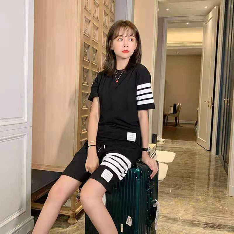 Logo Print 2024 Summer Women's Short-Sleeve T-Shirt Two-Piece Sports Casual Set for Men and Women, Couple Clothing, European and American Style