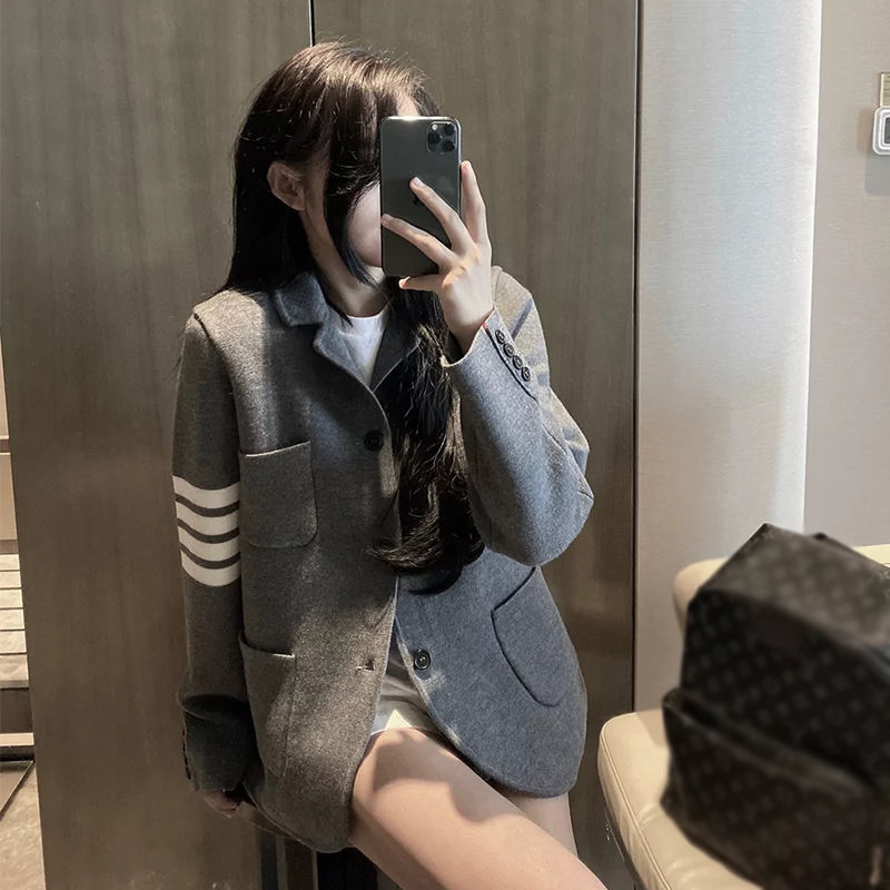 Tb Knitted Sweater Small Suit Jacket Women's 2024 Autumn and Winter Trendy Brand Internet Celebrity Ins Four Bar Academic Style Cardigan