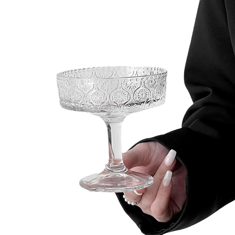 Inswind de alto valor en relieve de pie alto vidrio taza de helado taza de postre taza de bocadillos taza de yogur taza de cóctel