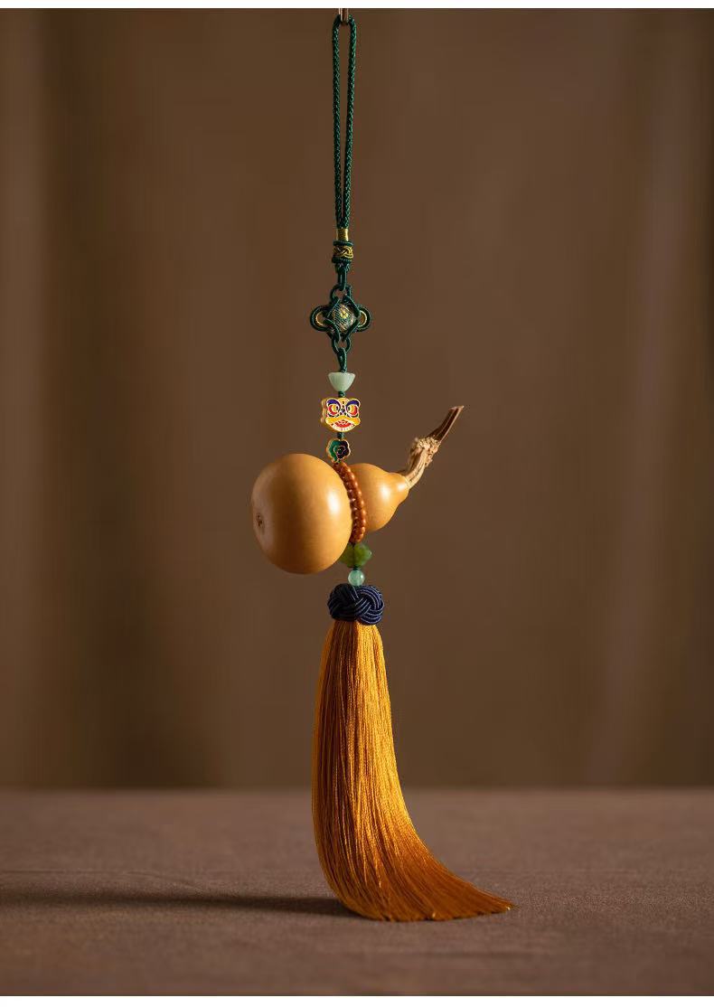 Original natural gourd pendant home interior decoration yellow tassel car rearview mirror car pendant gift