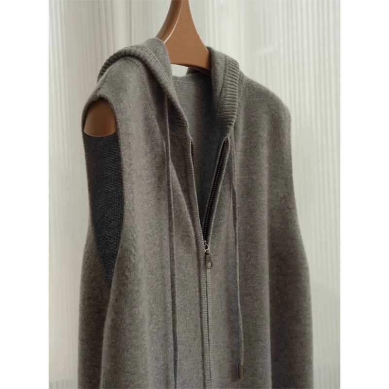 Vintage High-grade Texture Japanese-style Raccoon Velvet Knitted Vest Shoulder Sleeveless Grey Hooded Zipper Cardigan Sweater for Women