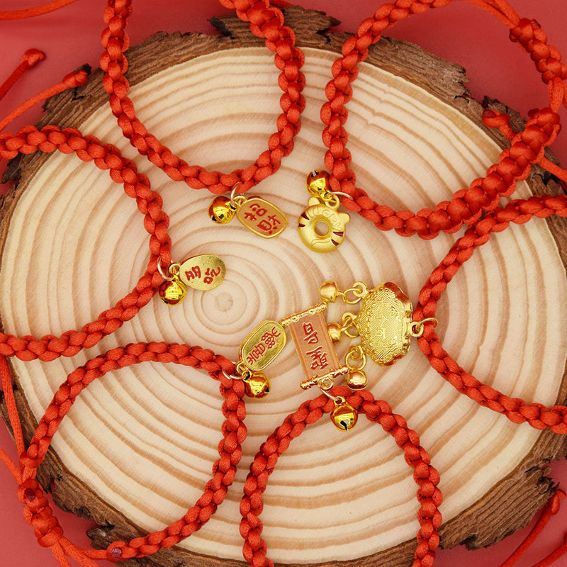 Pet Accessories Hand-Woven Safety Lock Bell Cat Red Rope Collar Pet Neck Scarf Pendant Photo Accessories