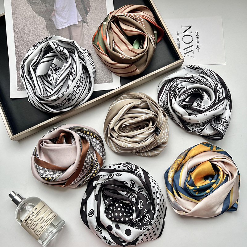 Bufandas de seda de ángulo oblicuo 2025 nuevo bufandas de diamante retrógrado decoración multifuncional de ángulo agudo moda bufandas largas correa de pelo
