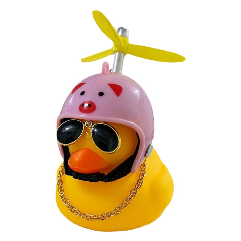 Встряхните звук маленькой желтой утки автомобиль сломанный ветер утка заряд социальная утка чистая красная утка креативный автомобиль электромобиль украшения