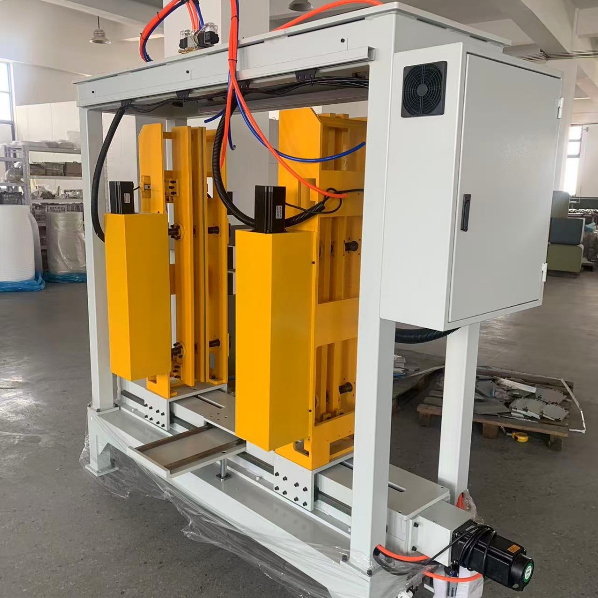 板翅式换热器厂大型散热器芯体组装机倒角机特殊设备厂家直销