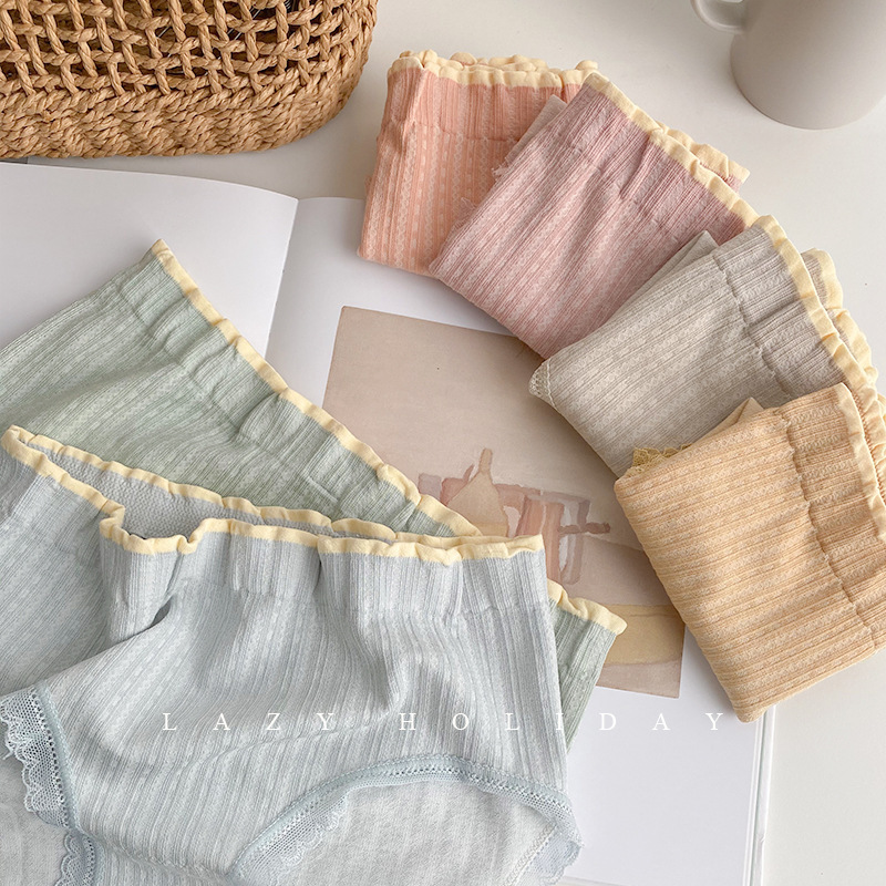 New Japanese girl twist underwear sweet striped seamless comfortable breathable sheath mid-waist women's briefs