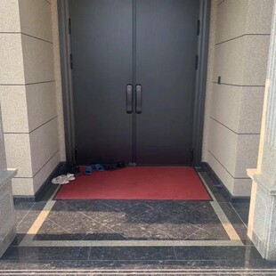 Ӣ���ػ���ʯ�e���̘I�⠝�ɒ��ݲ�������Ǫ���Ĵ��ɶ�