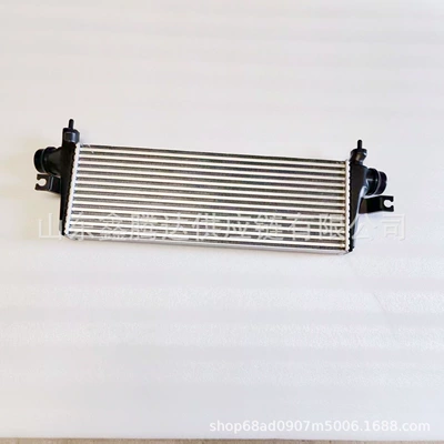 car radiator Suitable for Toyota