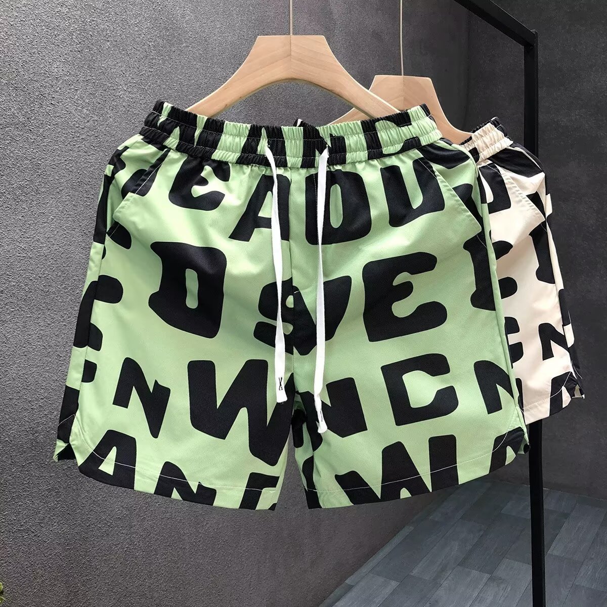 Stilvolle Herren-Freizeitshorts im High-Street-Stil – Leichte, schnelltrocknende Strandshorts mit elastischem Bund für sommerliche Outdoor-Aktivitäten (Grün, Größen M-3XL)_voghion.com