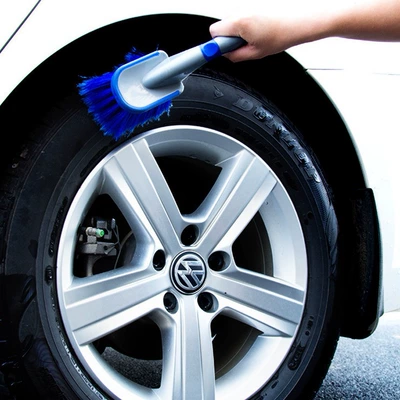 New car creative cleaning: Car cleaning tools