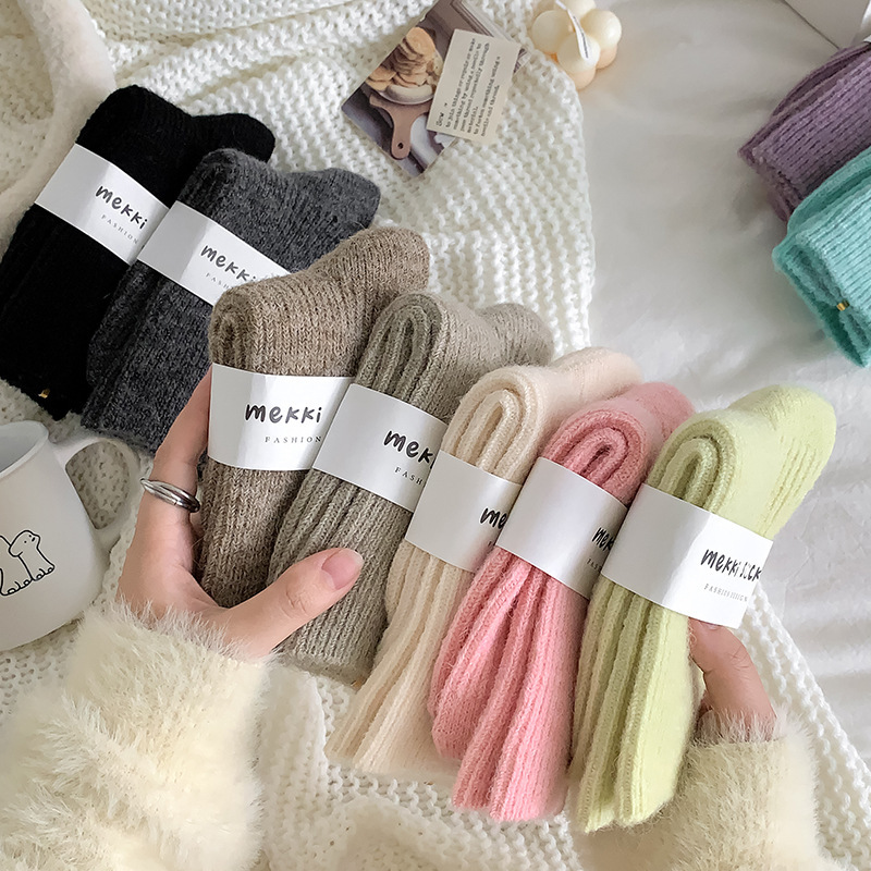 Autumn and winter New thickened wool mid-calf length socks winter thick double needle warm cashmere socks Japanese college style socks Autumn and winter New thickened wool mid-calf length socks winter thick double needle warm cashmere socks Japanese college style socks