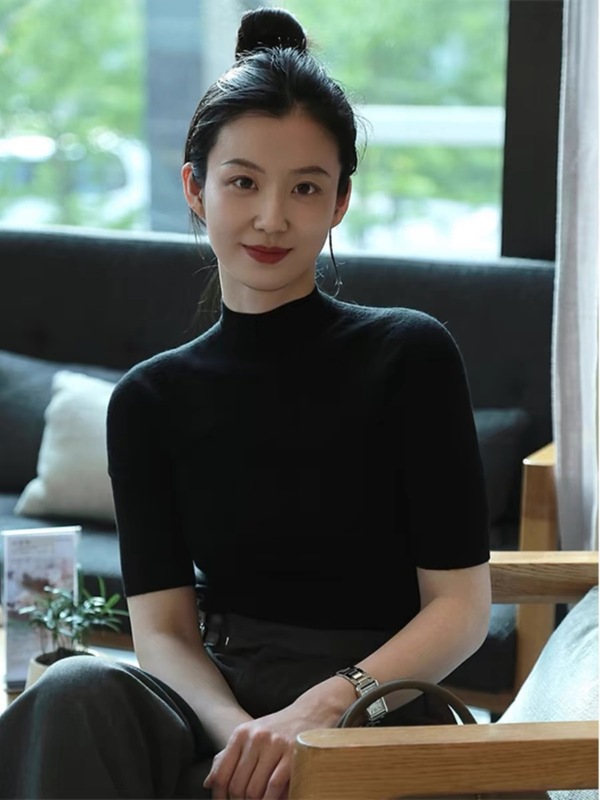 春夏の新しい薄い金の100% の日糸の女性は身を修めてやせている気質が現れます。|undefined